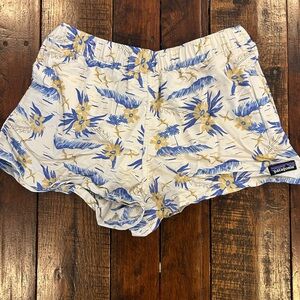 Patagonia Women's Blue and Yellow Floral Athletic Shorts